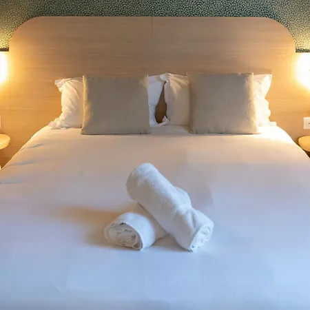 Aparthotel Aura